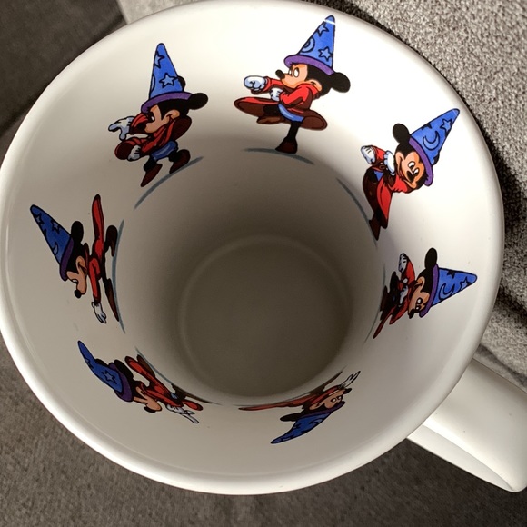 Large Disney Sorcerer Mickey mug - Picture 2 of 7